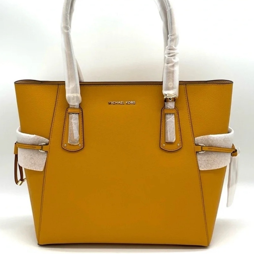 Michael Kors Voyager EW Tote Bag Leather Marigold